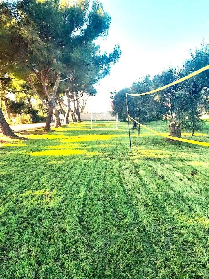Villa Laura Bari Bagian luar foto