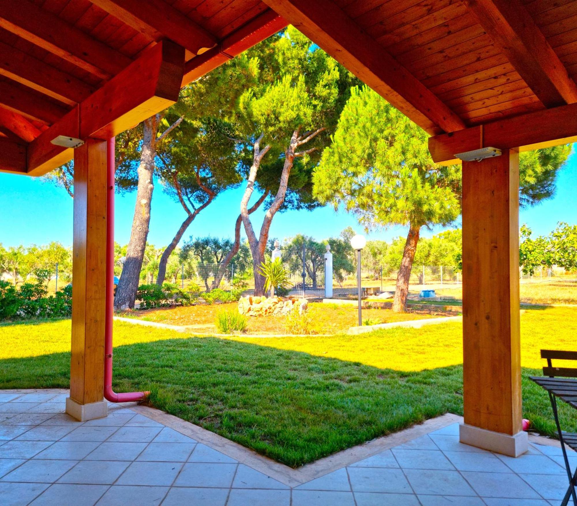 Villa Laura Bari Bagian luar foto
